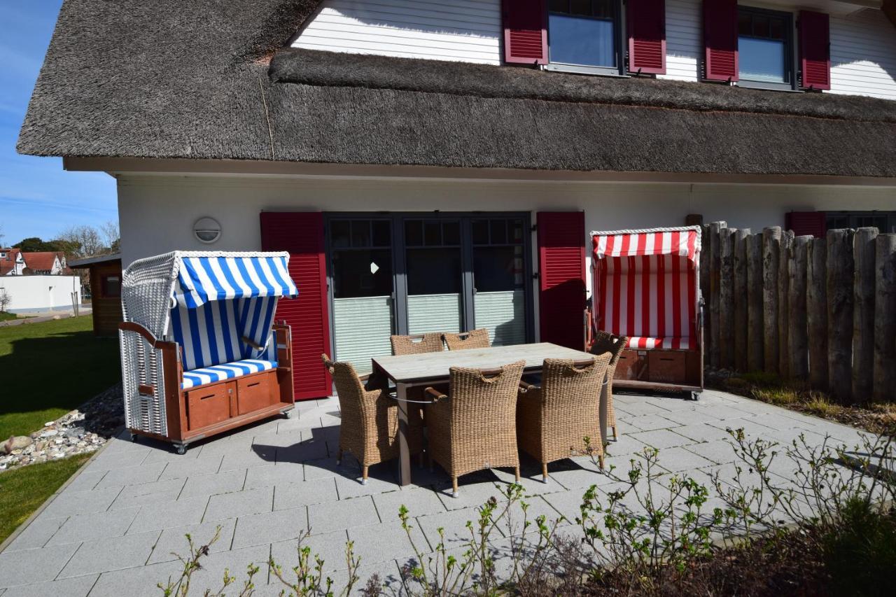 Dat Smucke Huus - Strandnah Unter Reet Boltenhagen  Exterior photo
